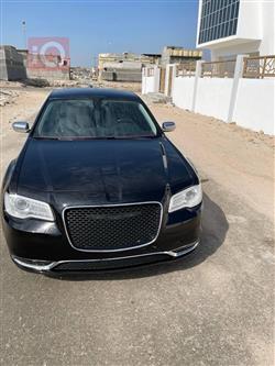کرایسلەر 300